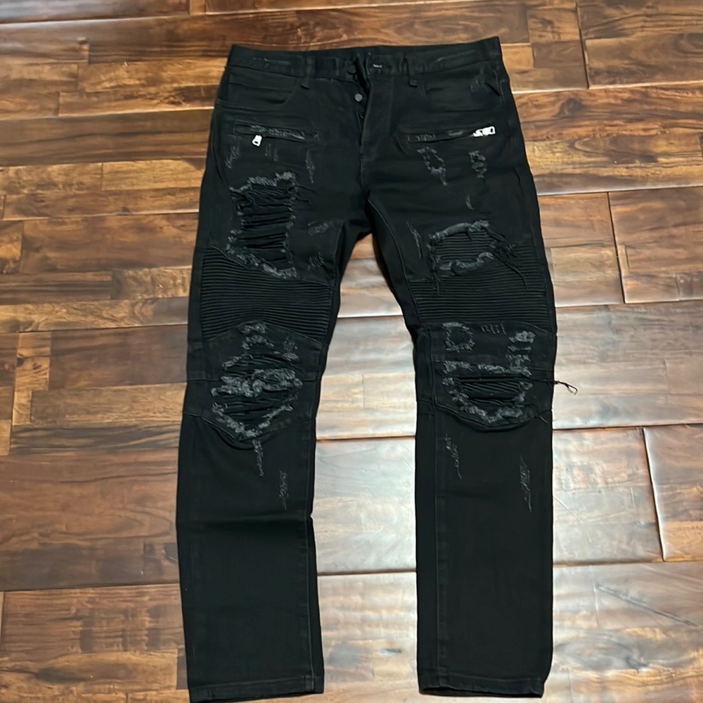 Men’s Dope biker style jeans. Sz 34. Button fly.